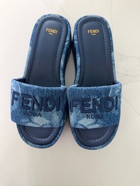 Fendi Denim Logo Slide Sandals - Navy Blue